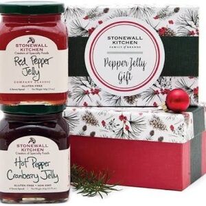 Stonewall Kitchen 2025 Holiday Pepper Jelly Duo - Festive Red and Green NIB
